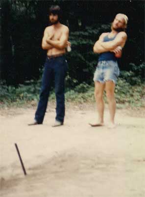 Billy and Raymond play horseshoes