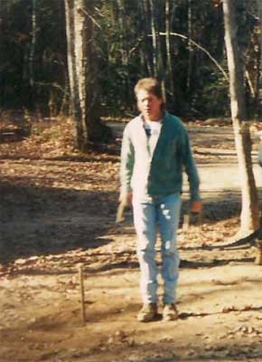 Darrell throws horseshoes