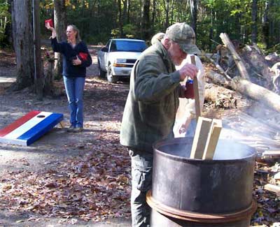 Corn hole and fire in a barrell